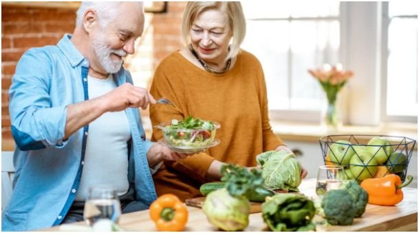 What Foods Should Seniors Eat to Boost Immunity?