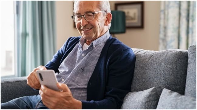 How can display and text settings make daily use easier?