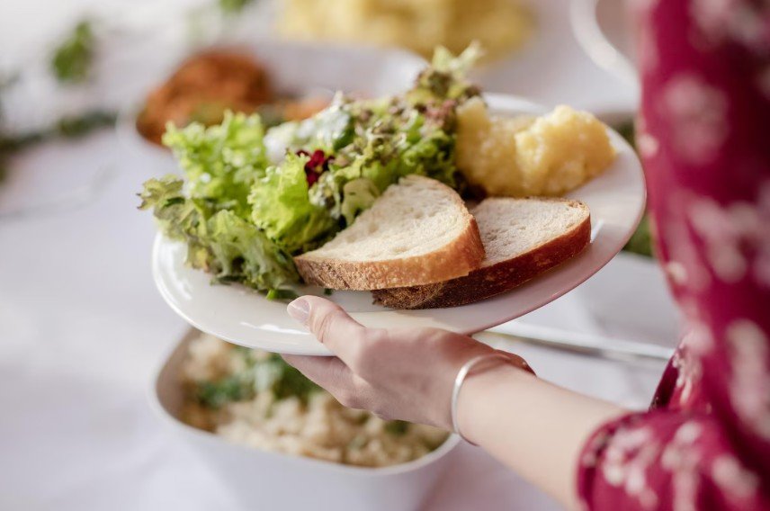 Serve Thoughtful and Sustainable Food